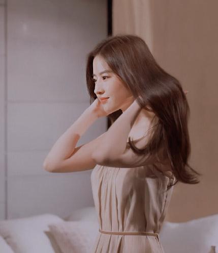 发腮比发福还可怕下一句,发腮和变胖的区别