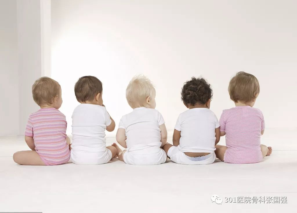 人工髋关节置换一个月后康复训练,人工髋关节脱位如何恢复