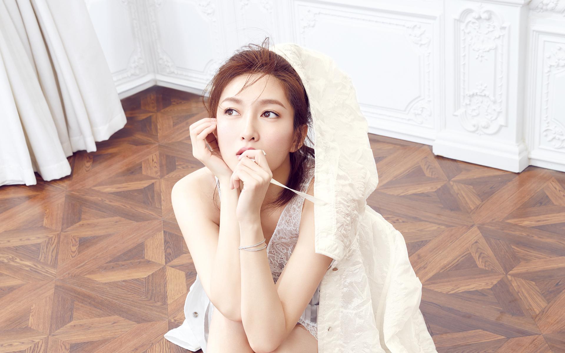 王朔谈娱乐圈事件,王朔搅动娱乐圈