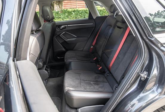 2022奥迪q345tfsiquattro,奥迪q3全时四驱与q5适时四驱