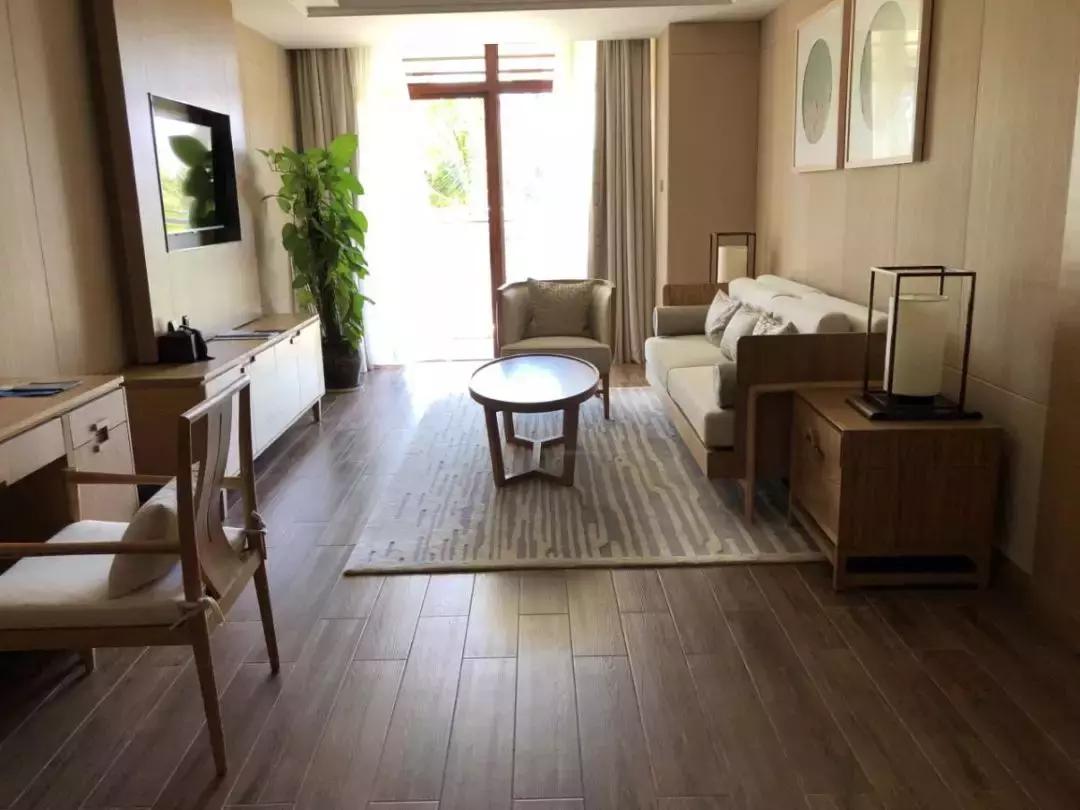 2018年木纹砖产量销量下滑超三成,铺贴与质感难突破成产品之痛?