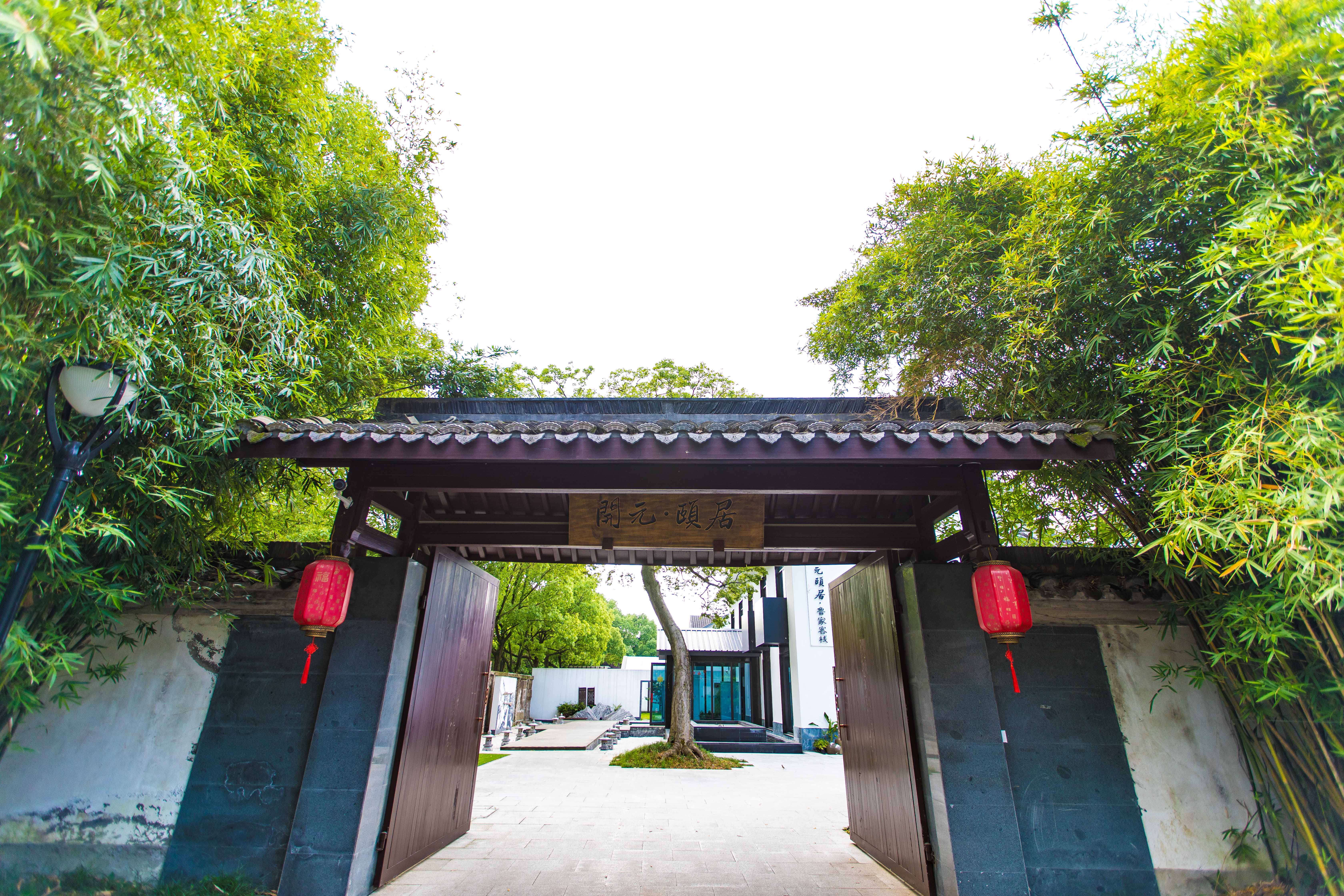 绍兴柯岩风景区坐几路车到,绍兴柯岩风景区一日游攻略