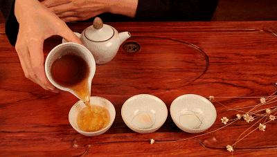 茶人茶语展茶艺“迎新春茶艺空间展”在盘龙举行