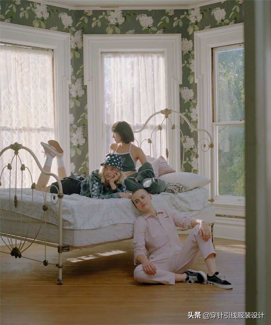 尽显潮流浪漫气息,vans这次的联名惊艳到我了