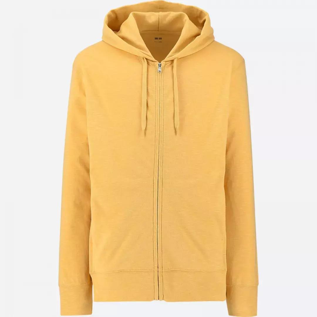 优衣库的黑科技衣服,优衣库新款衣服遭疯抢