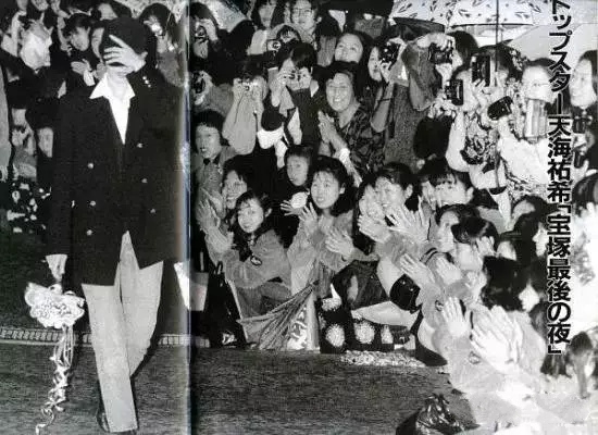 宝冢歌剧团男役可爱片段,宝冢歌剧团男役展示魅力