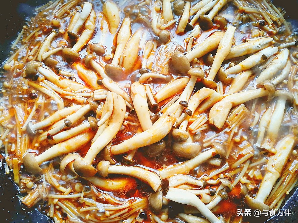 金针菇涮火锅,金针菇怎么涮火锅好吃