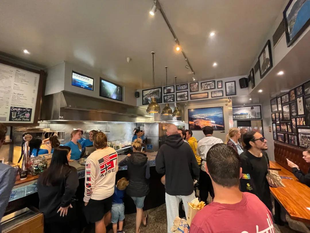 来皇后镇吃大汉堡,新西兰皇后镇超级大汉堡