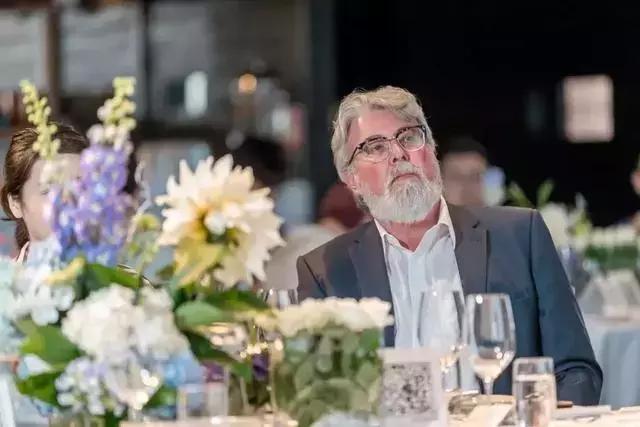 王鸥推荐的精华水,欧阳娜娜推荐的乳霜