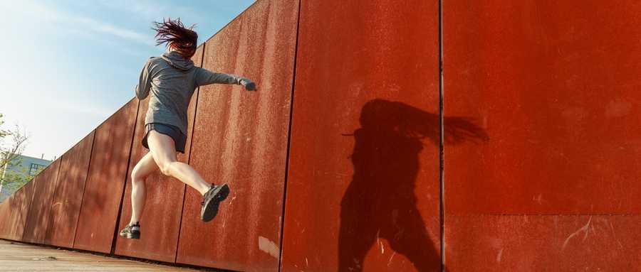 腰痛贴什么膏药能缓解,贴膏药治腰疼的小妙招