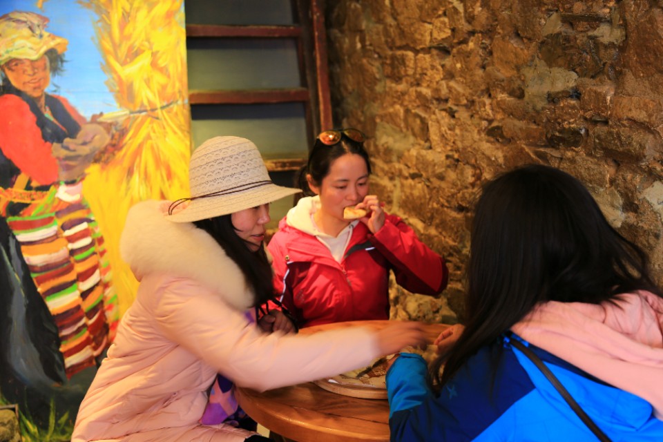 西藏旅游川进青出16天环线攻略,盘点西藏自驾游9条经典线路