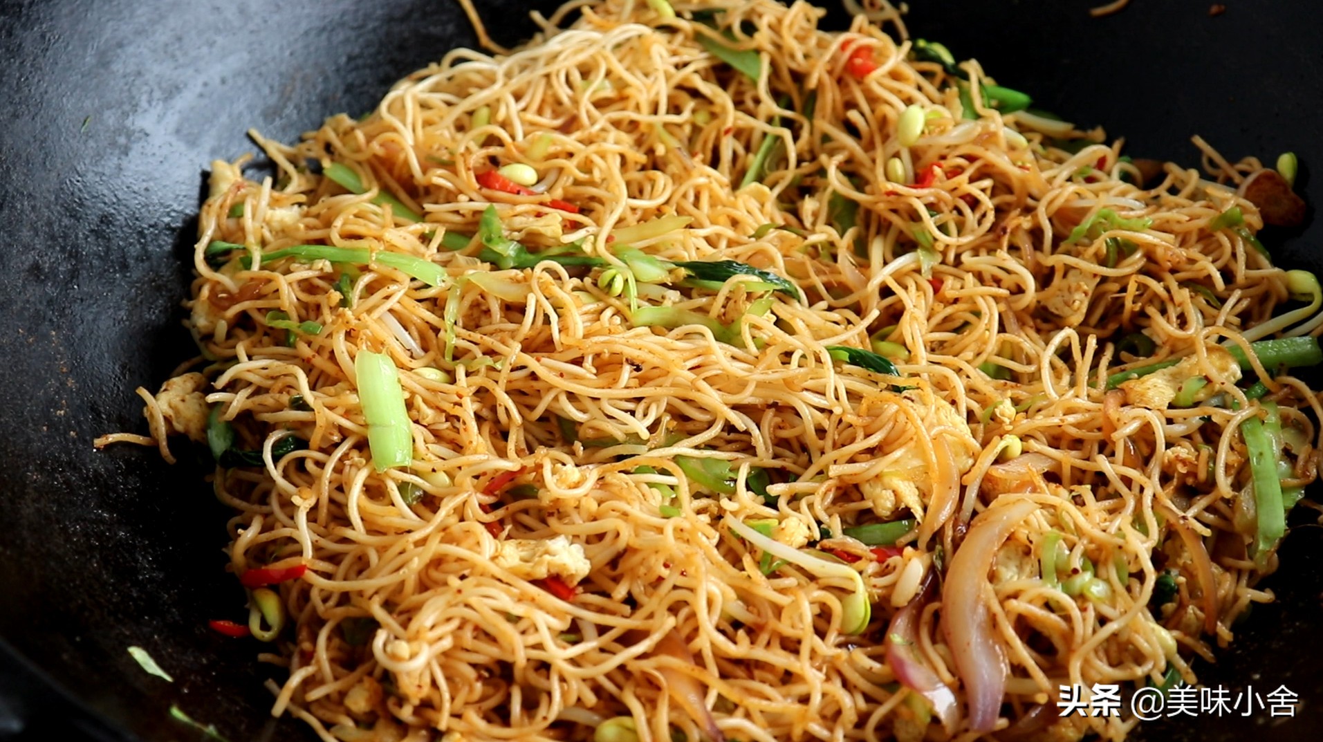 陕西老乔炒细面的家常做法,炒细面用的面条怎么能蒸软