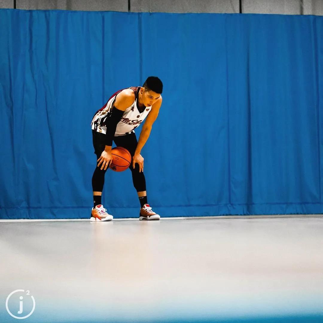 归途坎坷,林书豪挫折