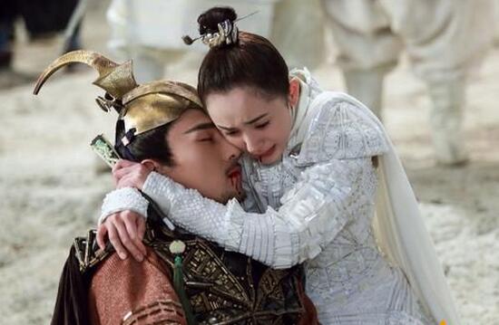 夜华生祭东皇钟墨渊有何反应,墨渊生祭东皇钟完整版无解说