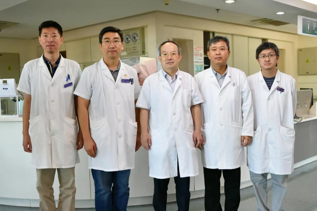 2020三院新技术|复杂性肾结石占据肾脏——多镜联合碎石取石术清除结石