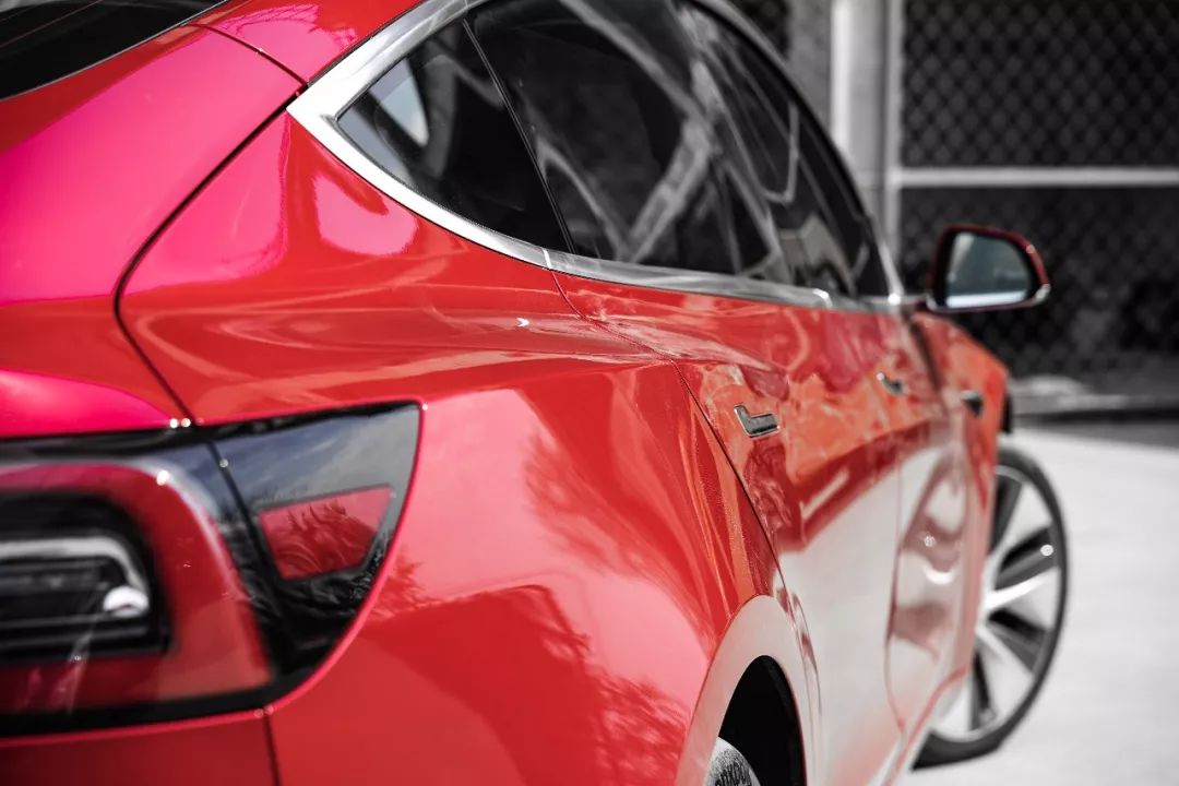 特斯拉最先进的车型是哪款,特斯拉models2021款plaid版