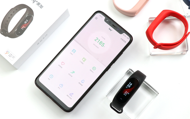 小米手环3的强劲对手，黑加手环彩屏+NFC，给我视觉享受