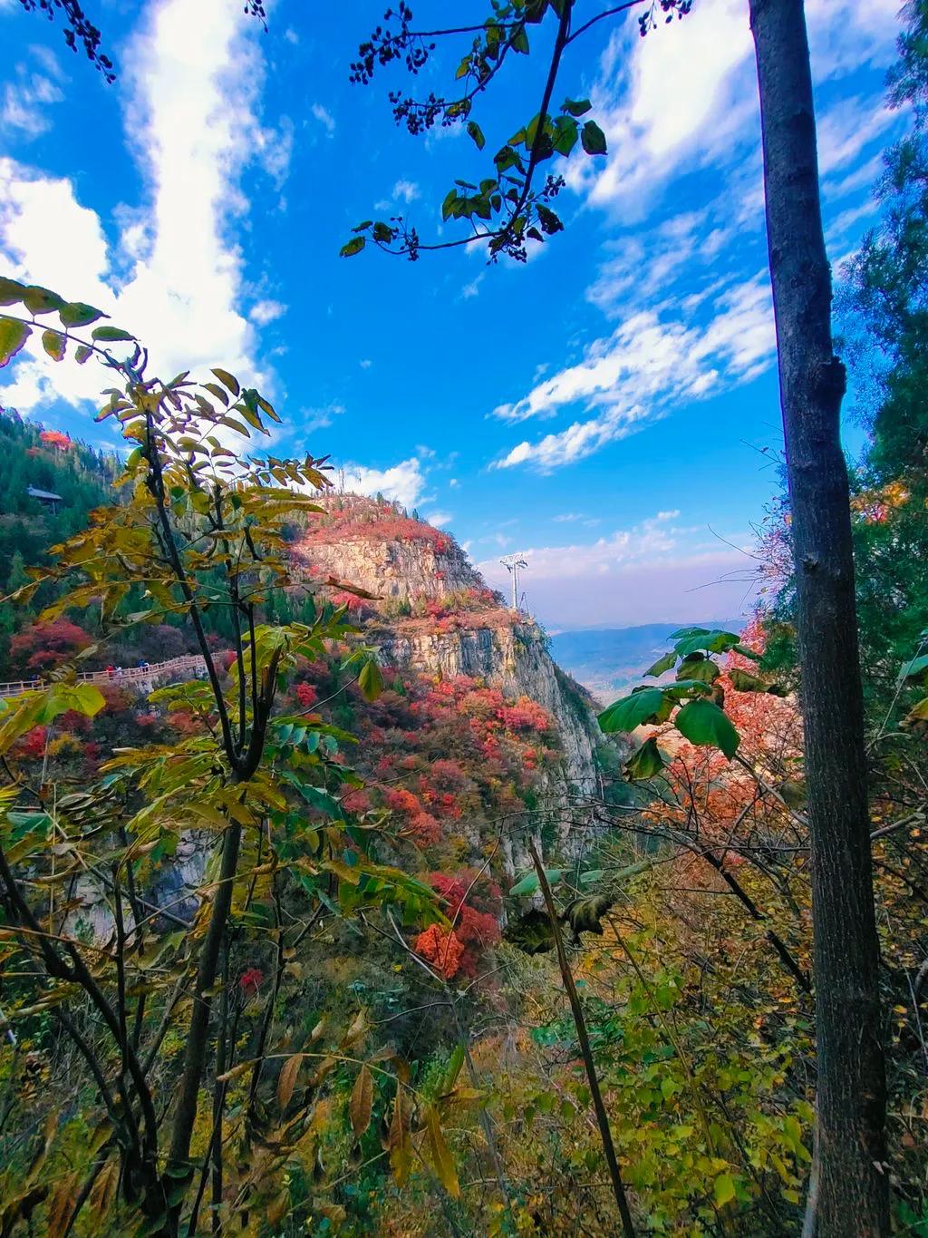 写庐山的唐诗,唐诗庐山瀑布