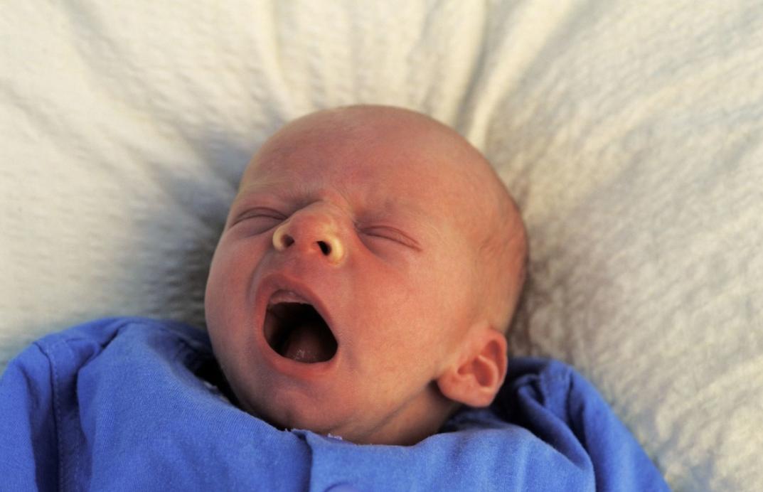 宝宝入睡困难家长用这5招很有效,轻松几招教你解决宝宝睡觉难题