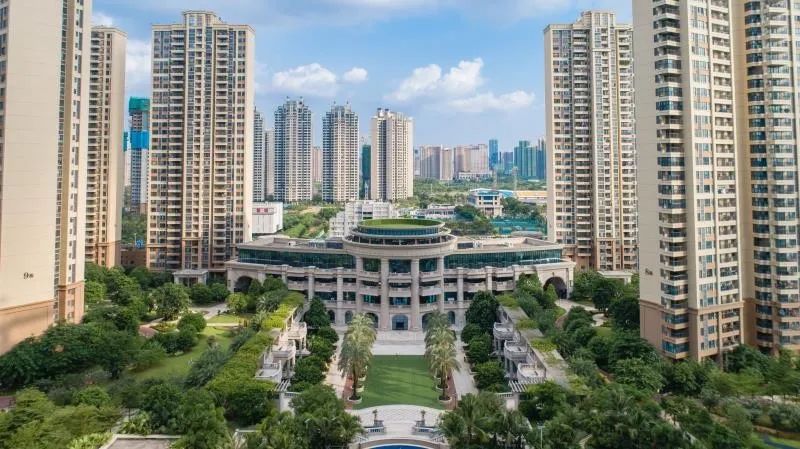 看完毫不犹豫就付款，究竟是谁，买走了赤坎豪宅