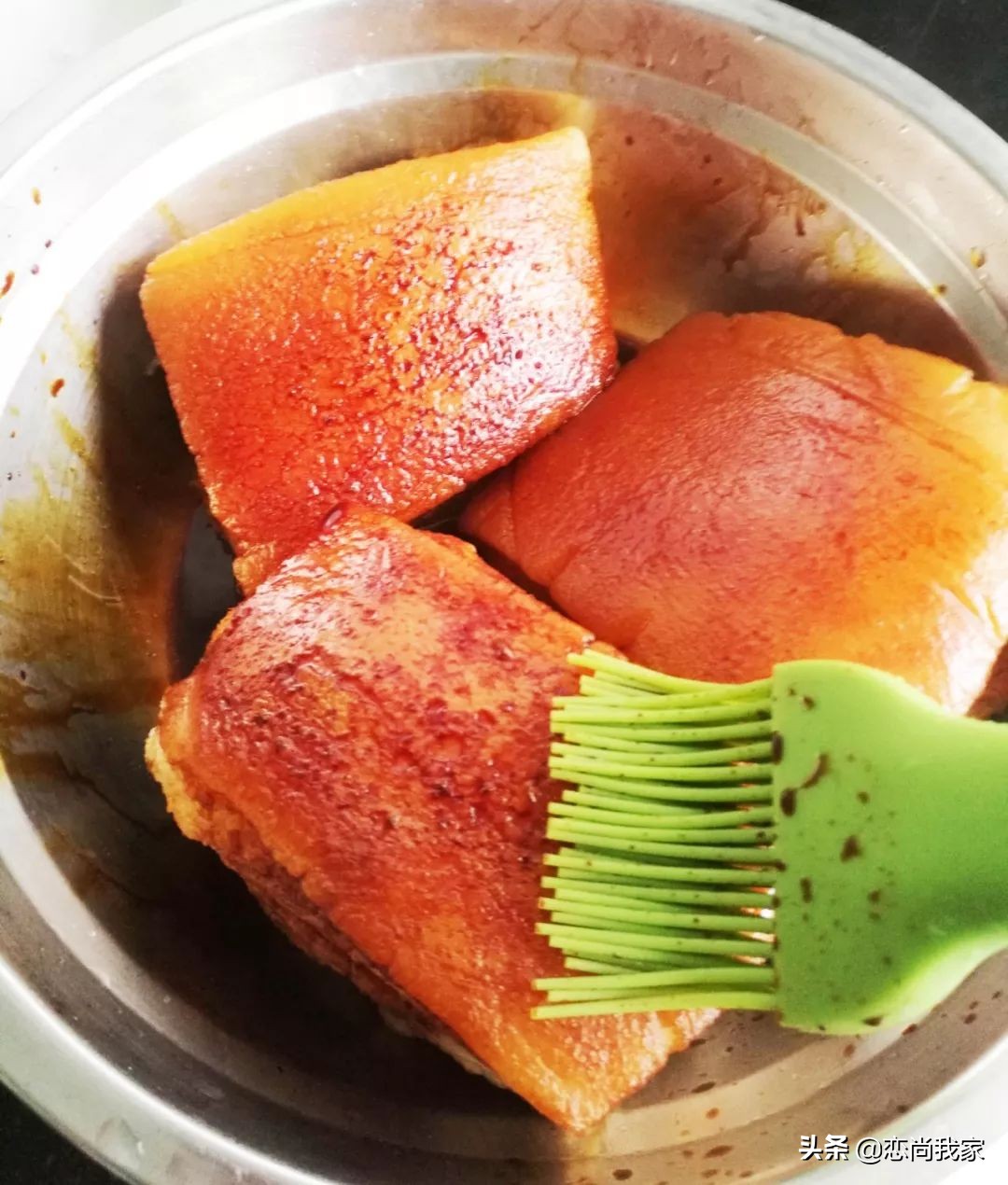 过年了你们家炸丸子了吗,过年了教大家炸酥肉