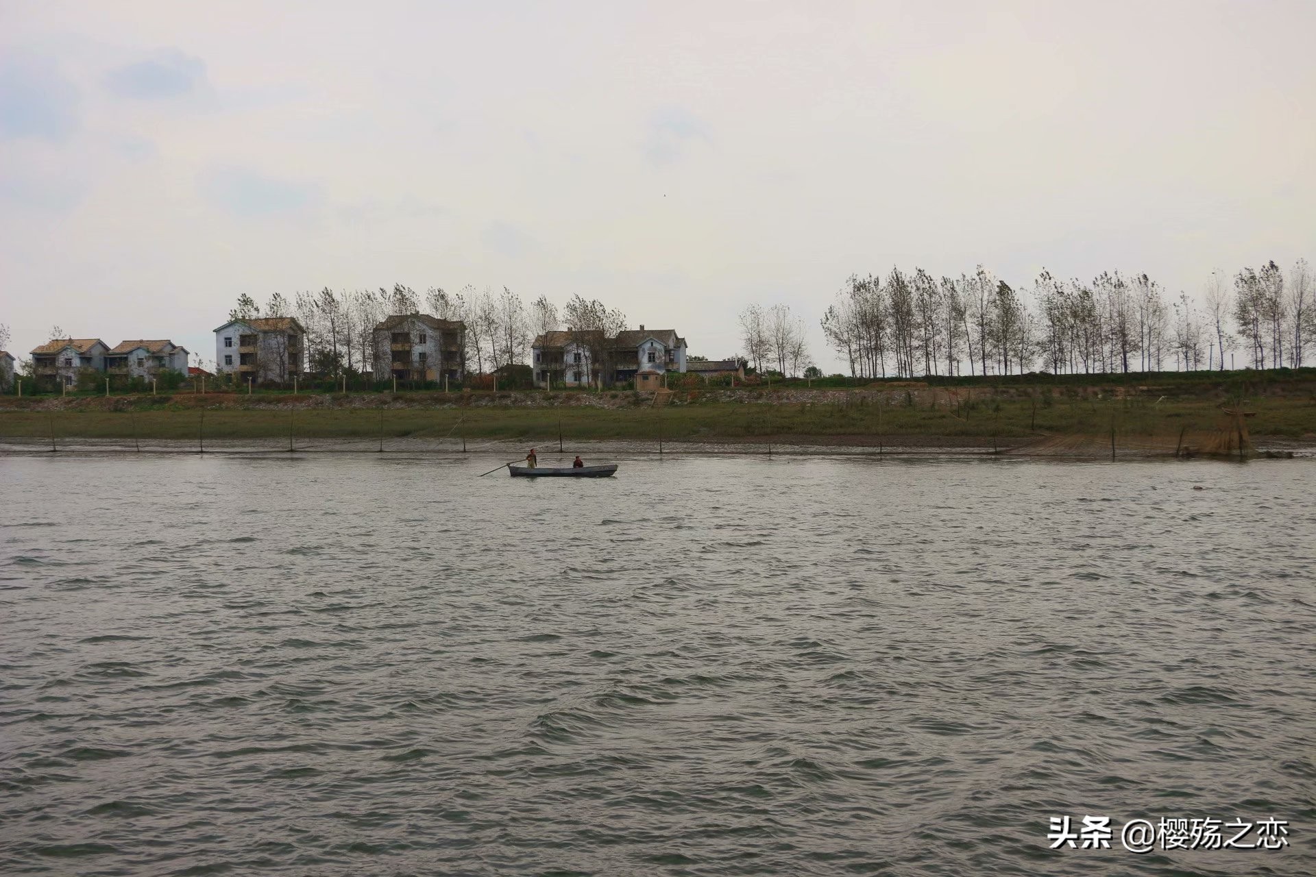 丹东最著名的地方是哪里,丹东中朝界河游船