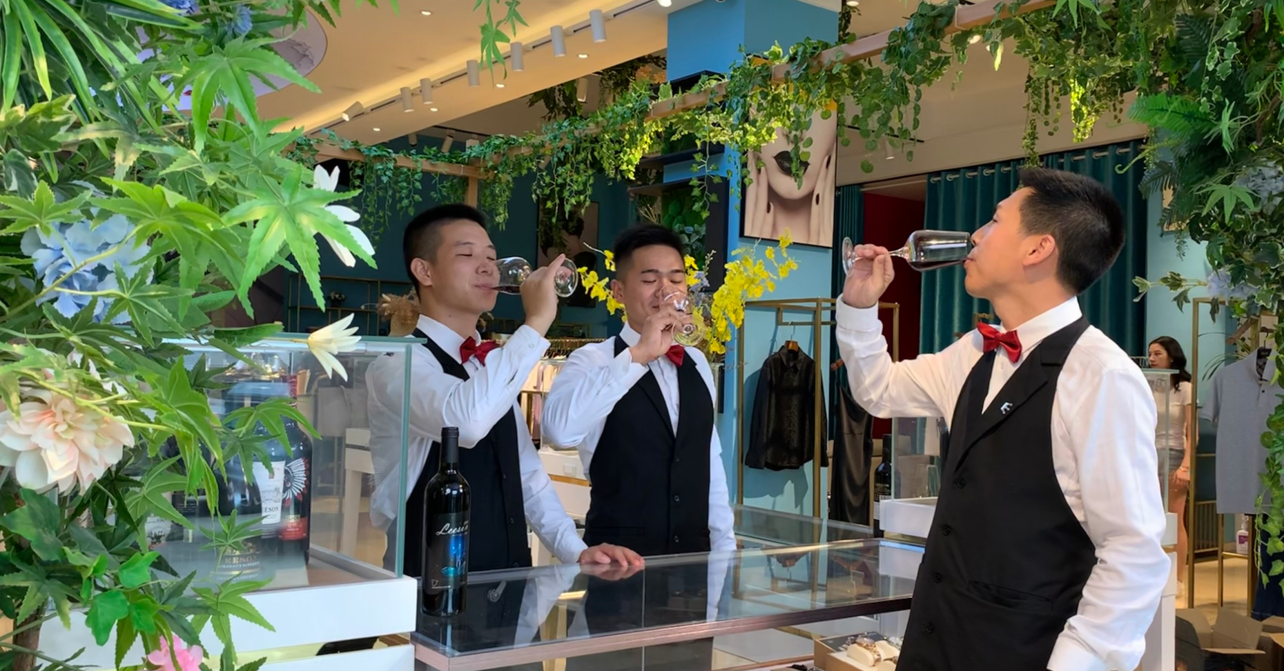 雷盛红酒四大优势,雷盛红酒哪一款好喝