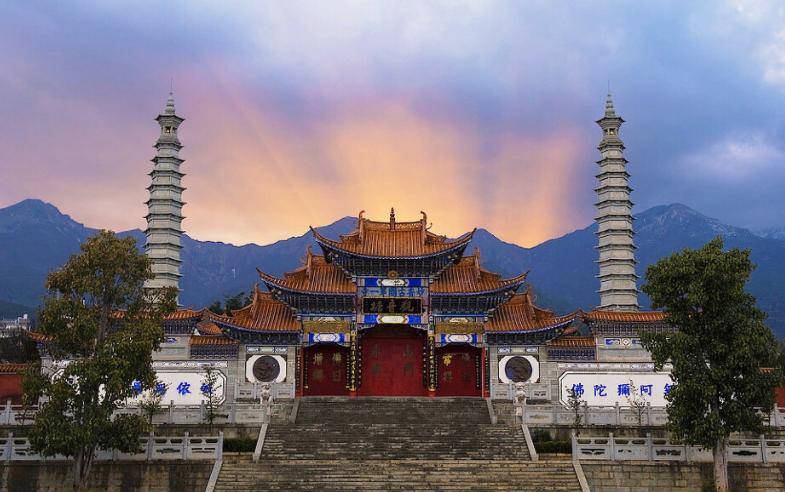 云南大理旅游景点在哪里,从云南维西县到大理有哪些景点