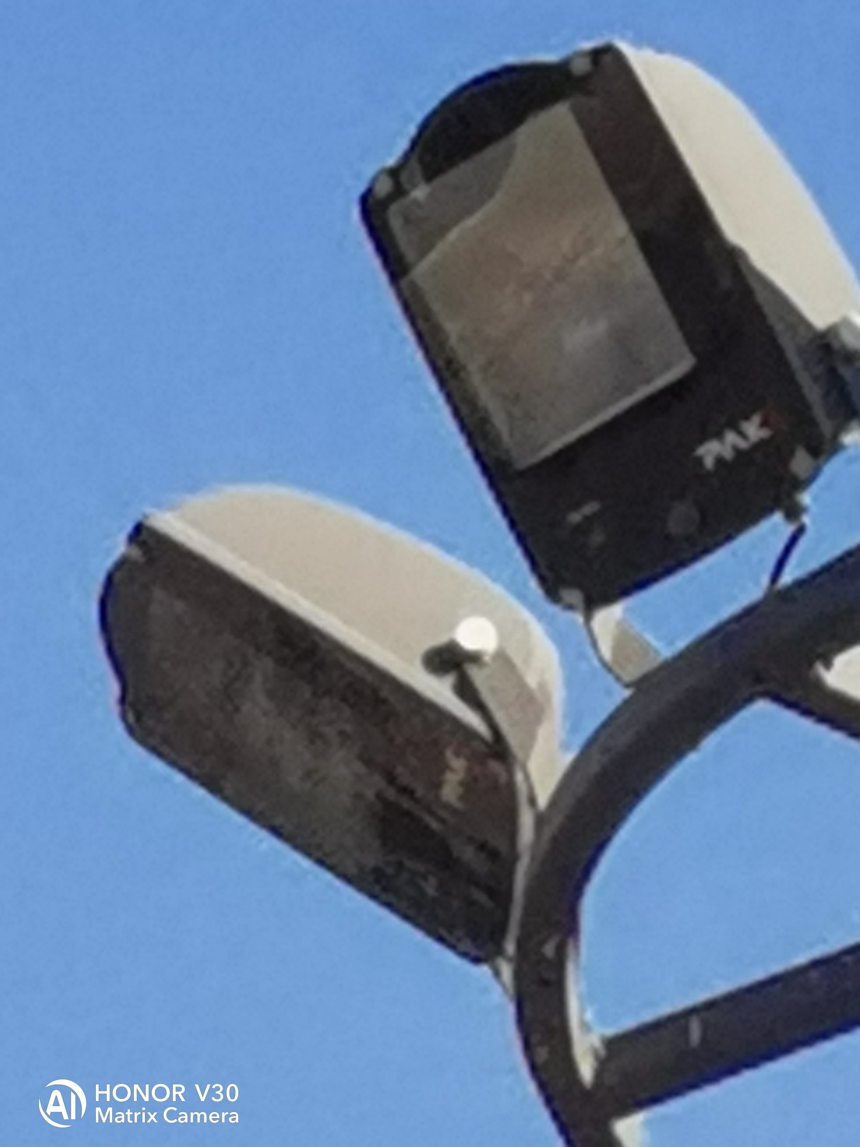 荣耀宣布发布1000元以下的5g手机,5g手机芯片市场上演五强争霸