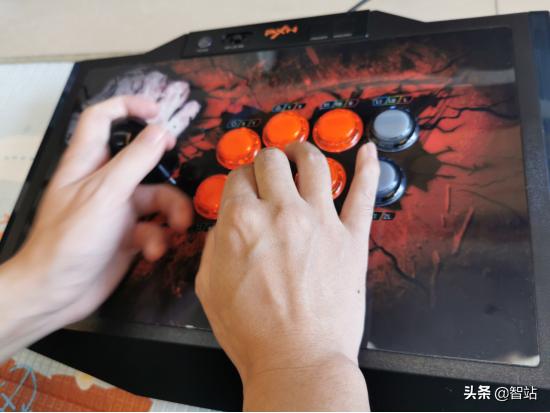 莱仕达街机摇杆PXN-X9，一起来街霸畅玩吧