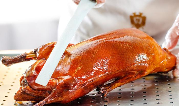 第一次吃烤鸭,烤鸭鸭架怎么处理的