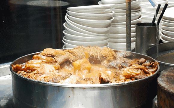 藏在小巷子里的牛杂,隐藏在巷子里的三十年老店