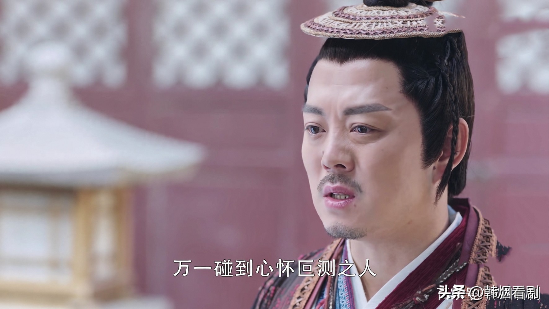 有翡应何从喜欢李妍吗,有翡评价两极分化