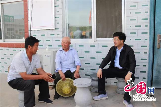 灏忓北鏉戝ぇ宸ㄥ彉,灏忓北鏉戠殑澶у彉闈╄档瀹跺硜