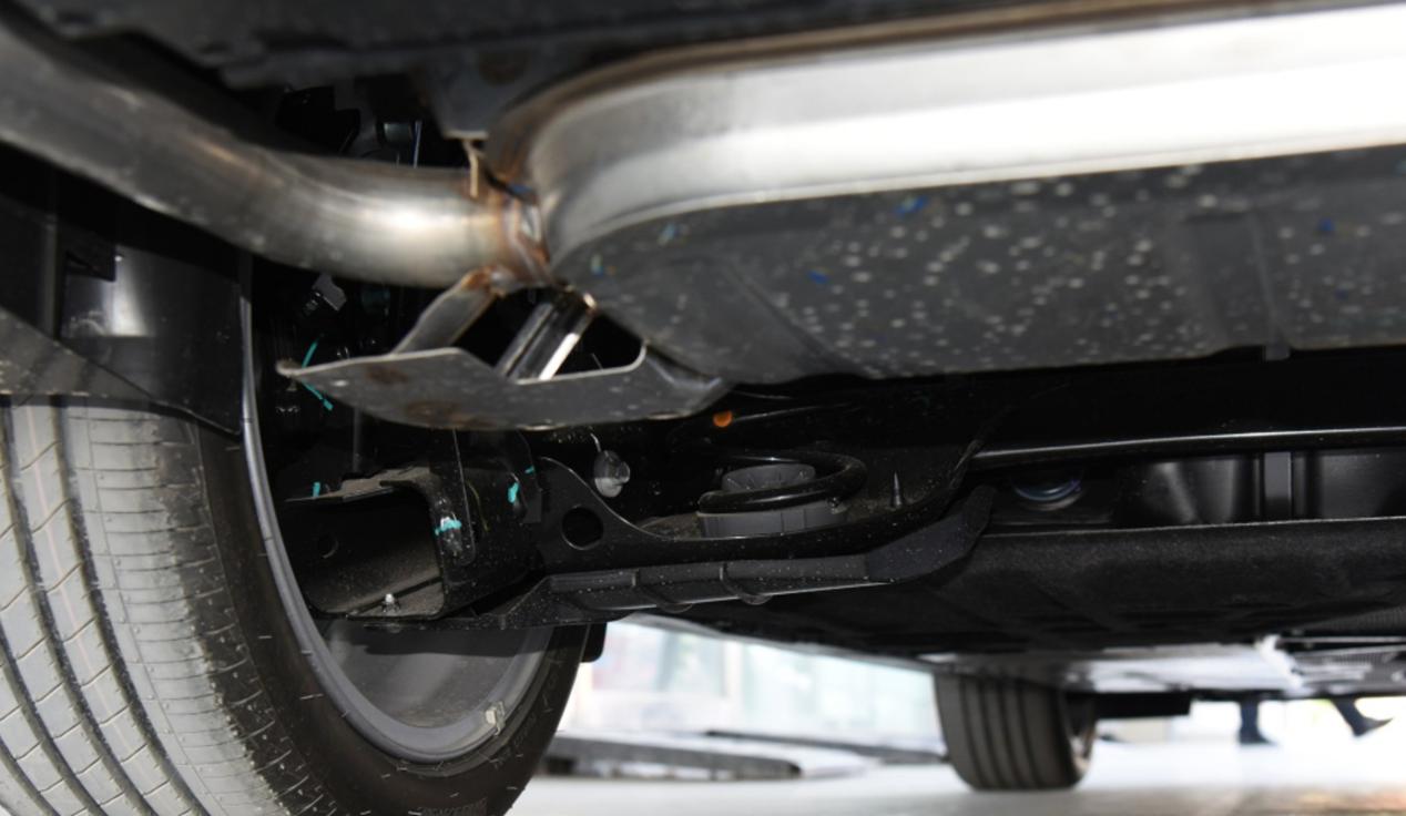 马自达3新款昂克赛拉试驾视频,全新马自达3昂克赛拉试驾