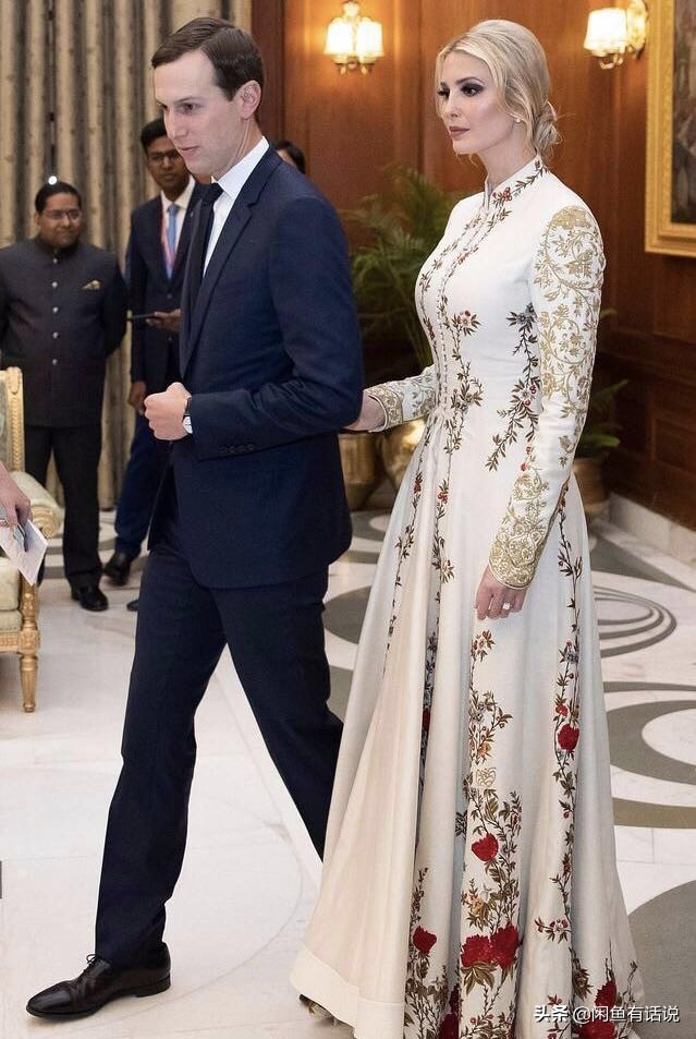 伊万卡穿凯特同款斗篷裙,伊万卡和凯特王妃照片