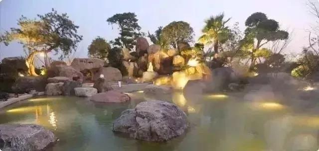 去泡温泉下雨,冬天下雨适合泡温泉吗