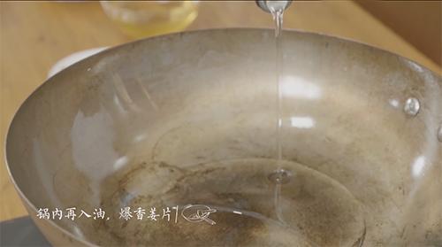 经典名菜葱烧海参冬季进补首选,海参菜谱之葱烧海参做法