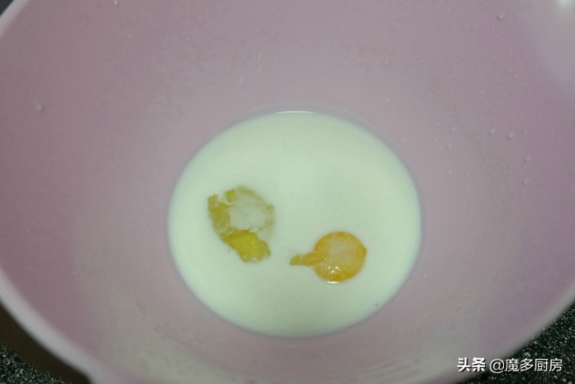 自制披萨的超简单做法,自制披萨最简单的方法