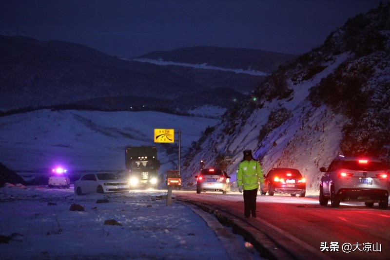 疫情防控期间警察夫妻共赴一线,疫情面前警医夫妻并肩逆行