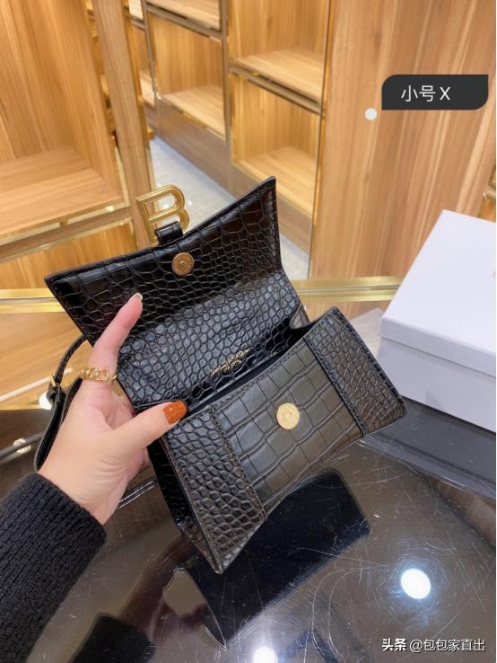 月薪一万用什么包,月薪10w买什么包