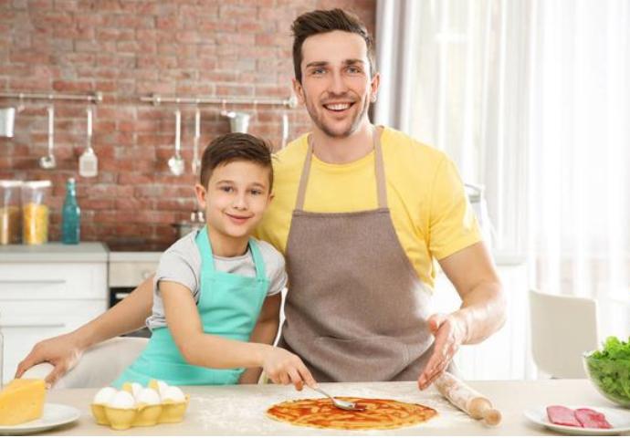 剁饺子馅吵到邻居反被杀,剁肉馅吵到邻居
