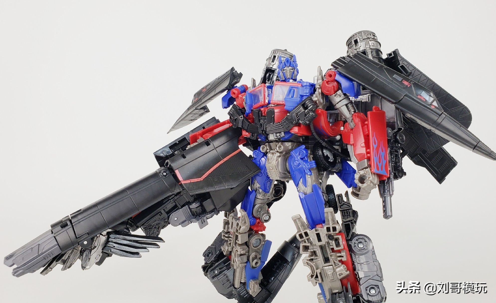 擎天柱最强形态变形金刚4,擎天柱和天火擎天柱合体