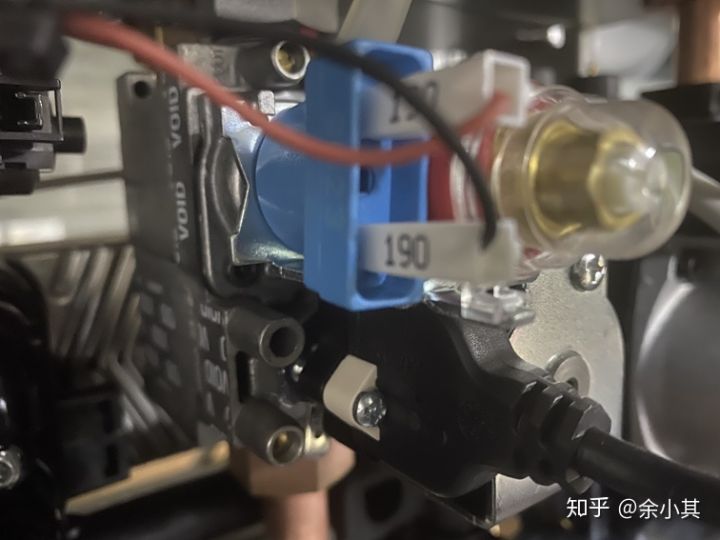 壁挂炉菲斯曼100,菲斯曼a1jd原装进口壁挂炉