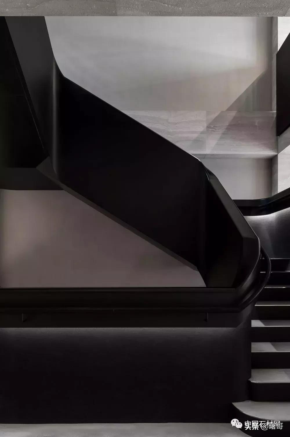 门店大理石楼梯效果图,轻奢大理石楼梯