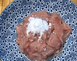 入口即化的滑溜肉片,外酥里嫩的糖醋里脊简单易学