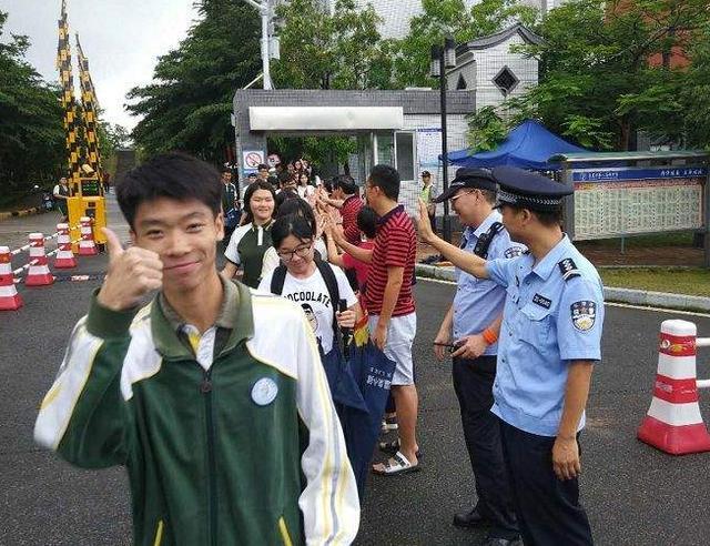 高考试卷被盗杨博考了多少分,2003年杨博偷试卷