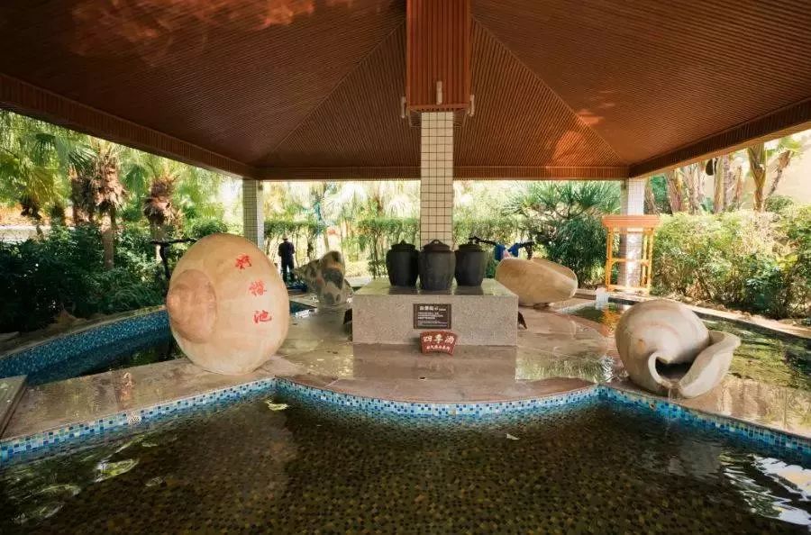 海边酒店温泉推荐海景房,温泉之旅入浴