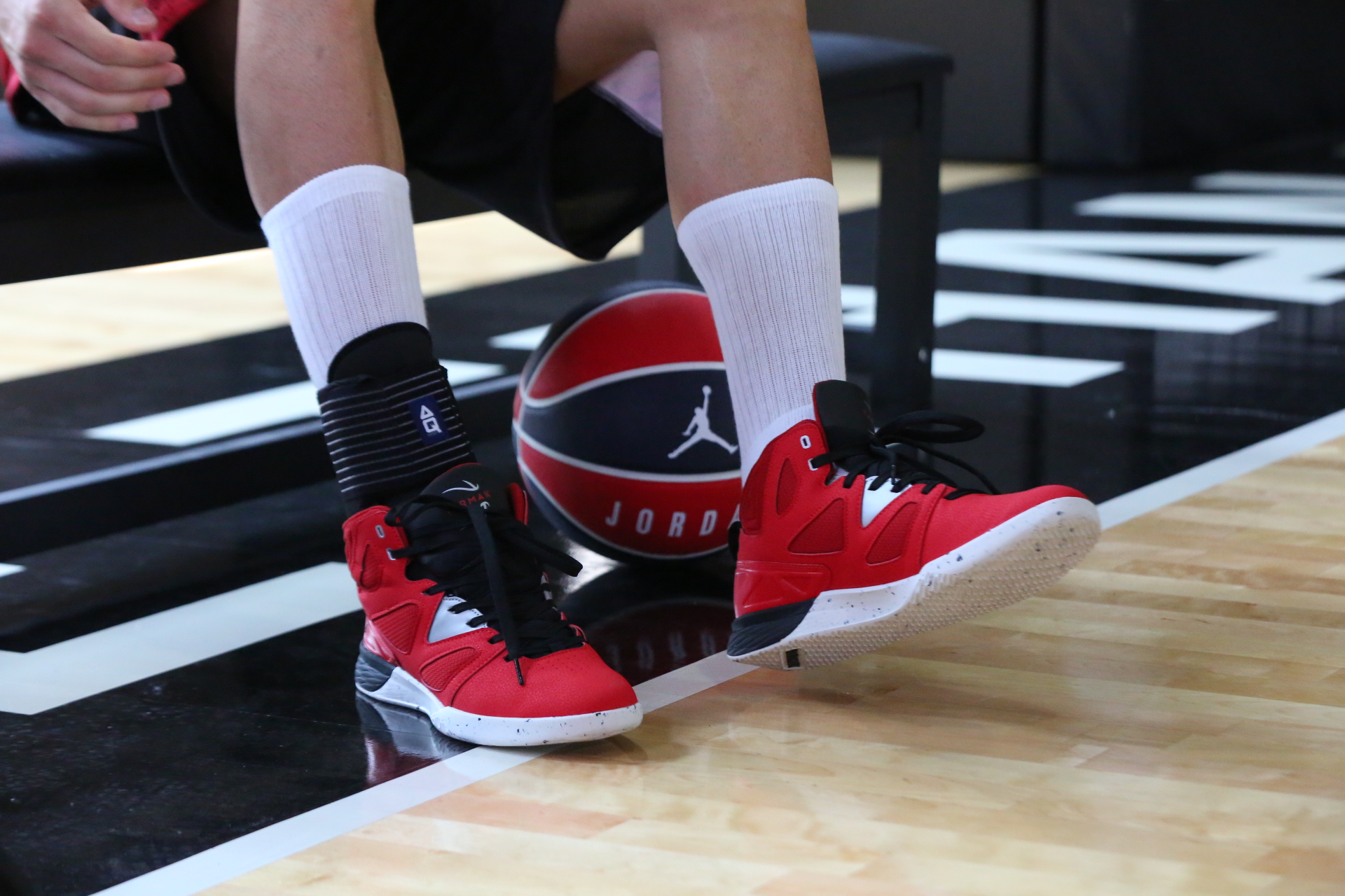 aq护踝护具,aq强力支撑护膝