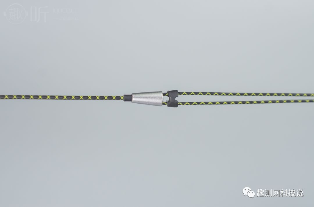 edifier漫步者h297入耳式耳机测评,400以内漫步者半入耳式耳机测评